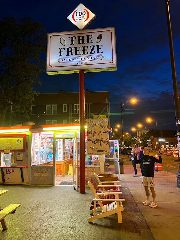 The Best Patios in Logan Square • Mads & Bougie